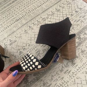 NWT wedges size 11 women